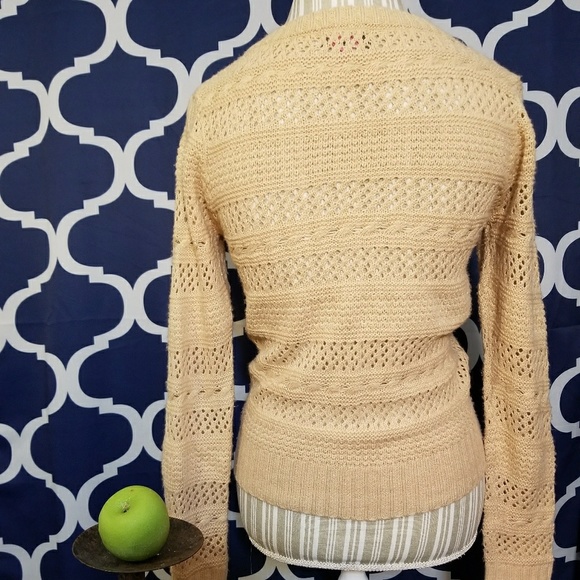 🌻🌺🌻TAKEOUT KNIT SWEATER!! - Picture 2 of 5